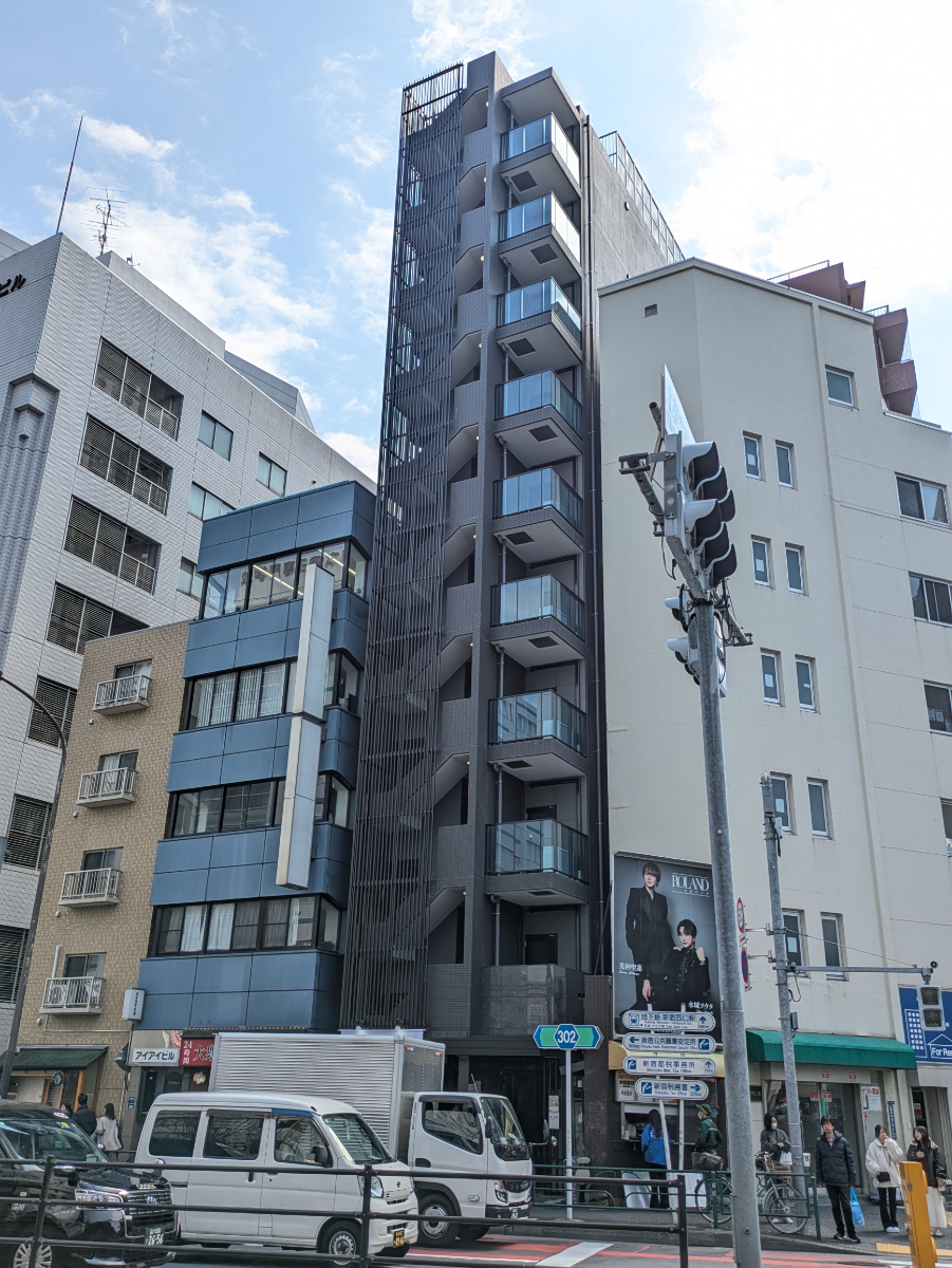 v20260406072300/fresh/building/J00100621460_15