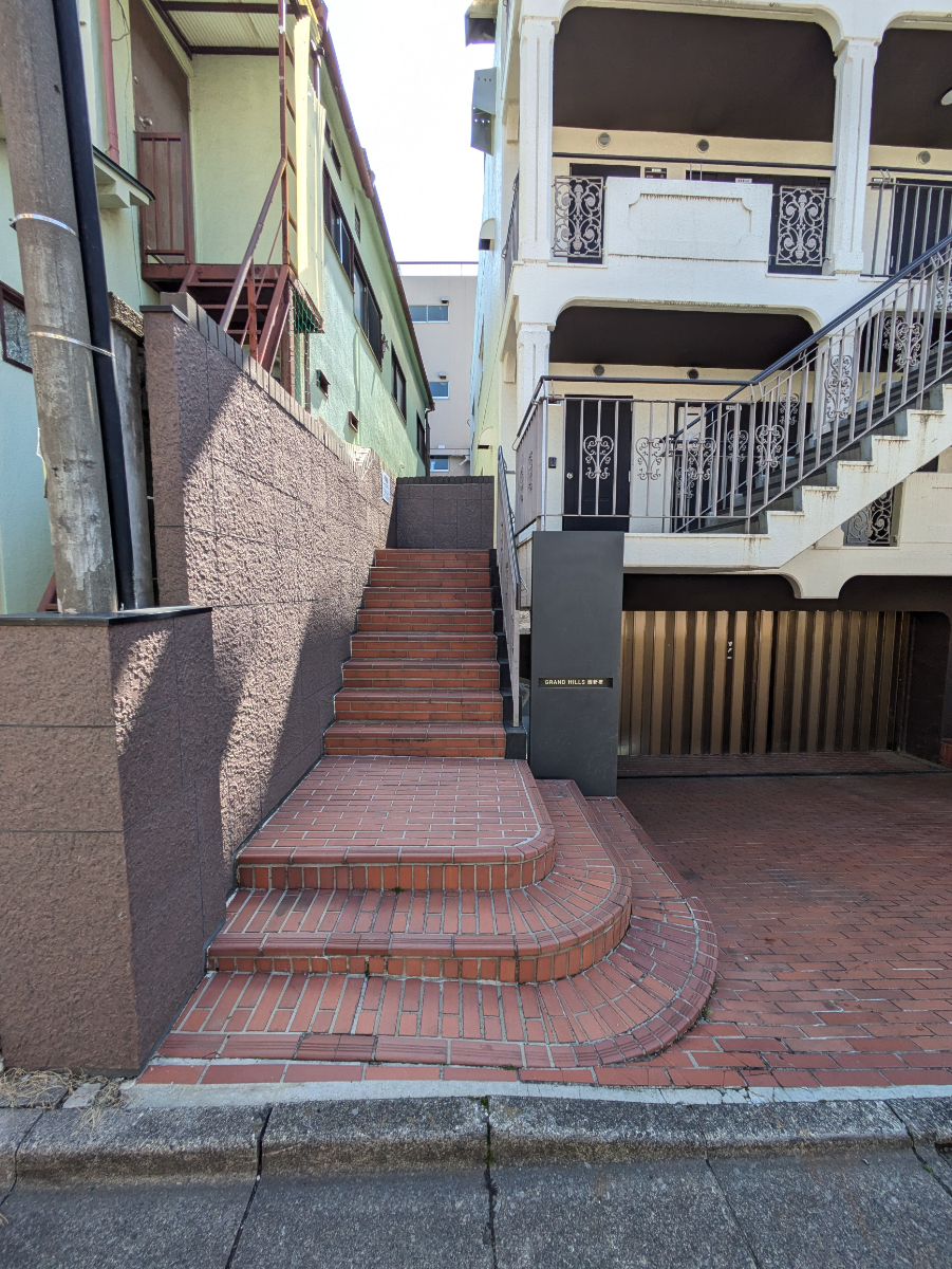 v20260406072300/fresh/building/J00100636433_4