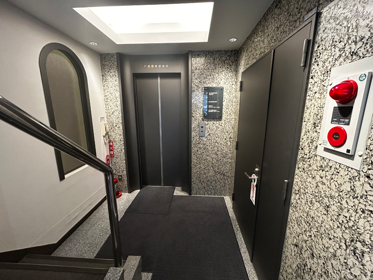 v20260407150902/fresh/building/J00100367923_5