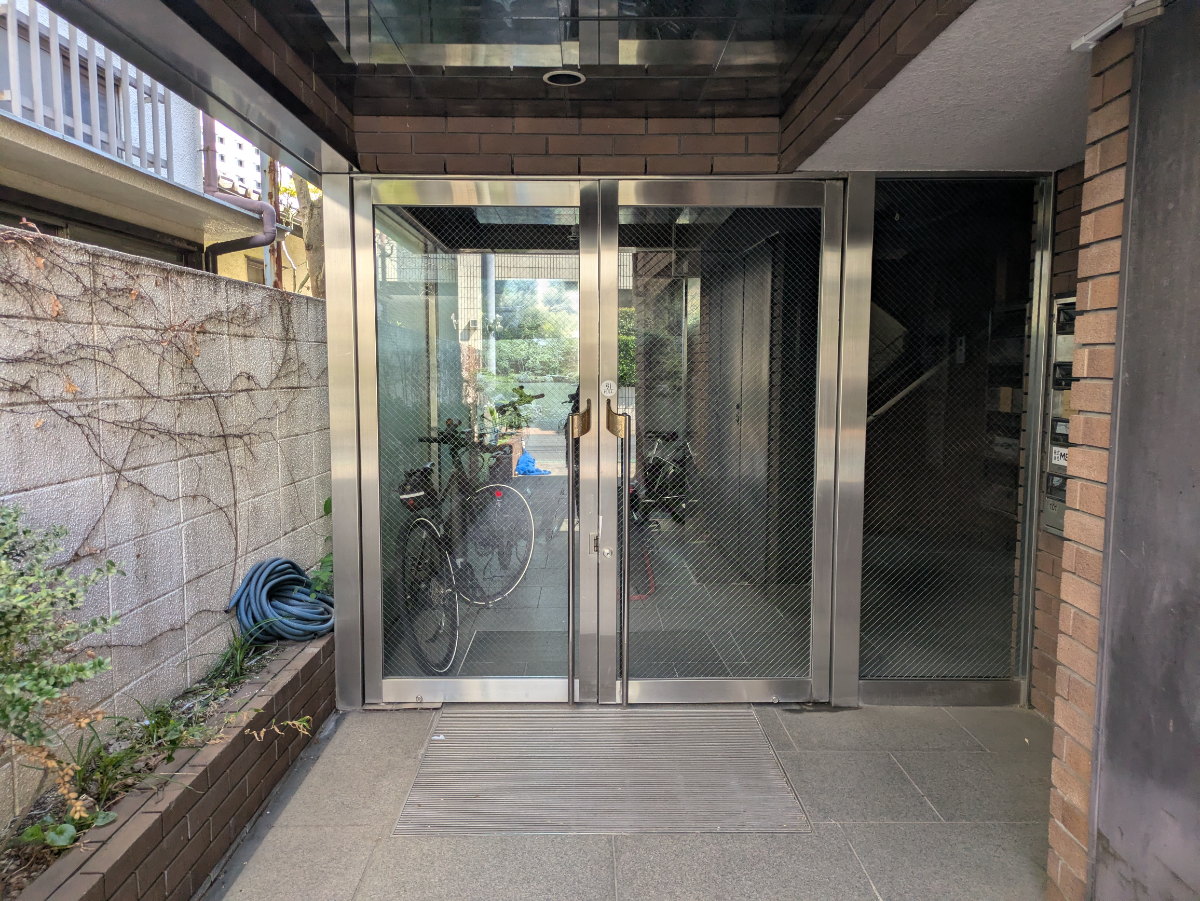 v20260407150902/fresh/building/J00100410996_3