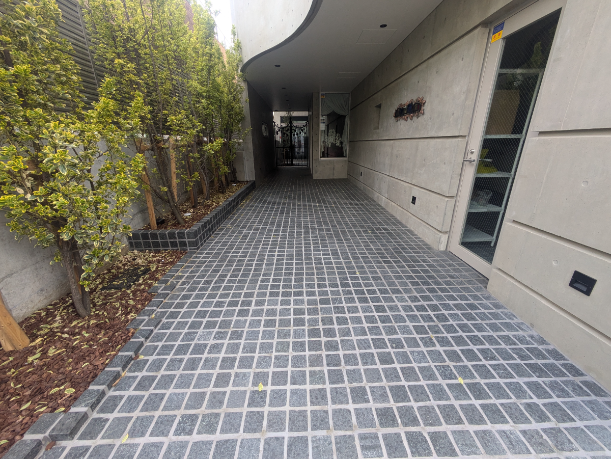 v20260409150808/fresh/building/J00100636435_3
