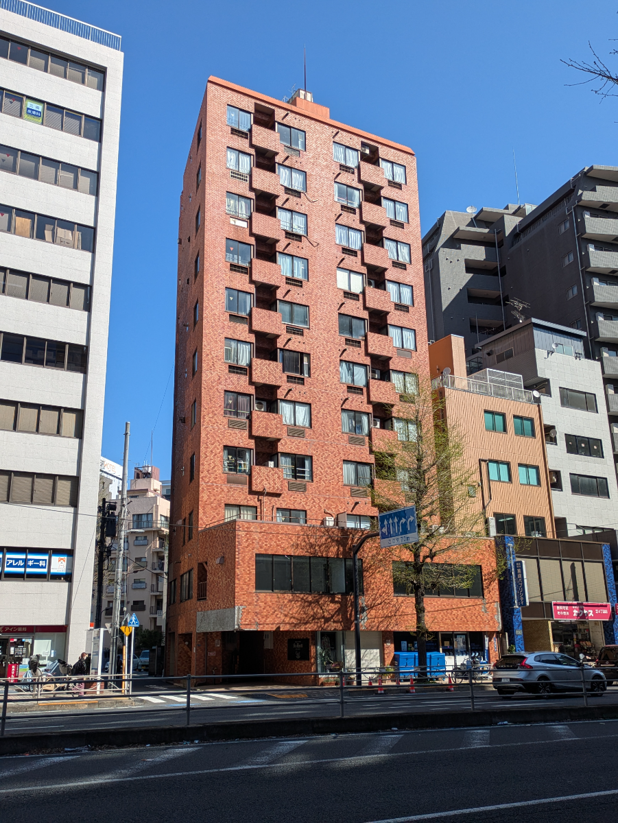 v20260410151004/fresh/building/J00100384927_1
