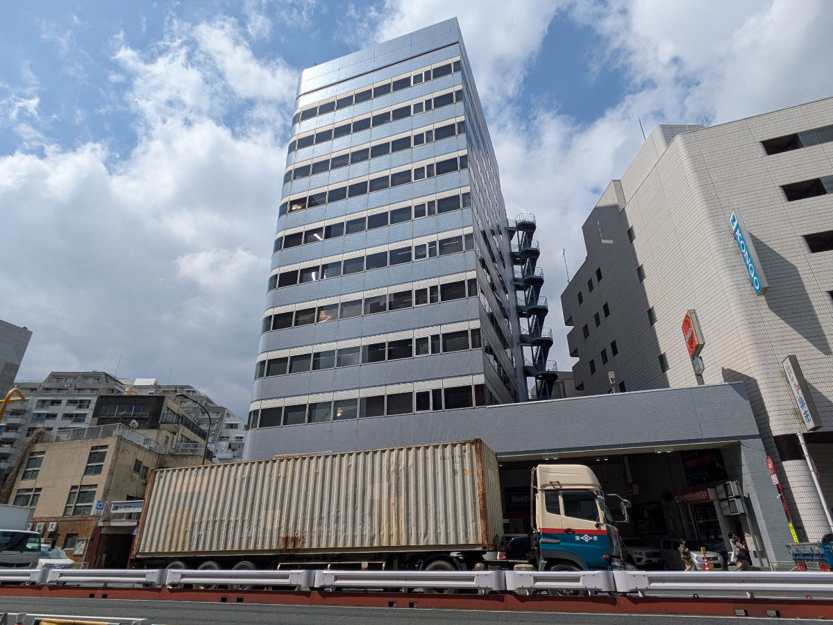 v20260410151005/fresh/building/J00100384684_9