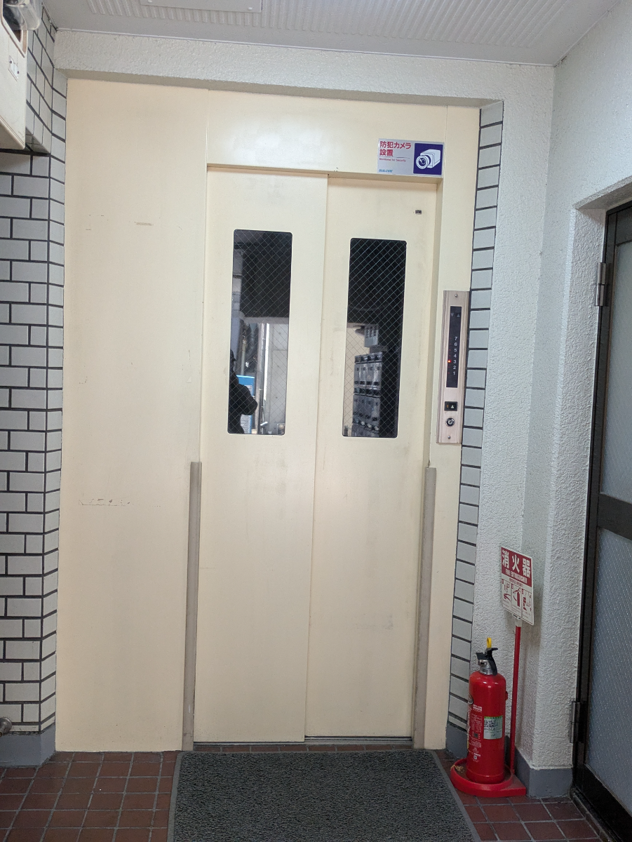 v20260418150639/fresh/building/J00100388324_4