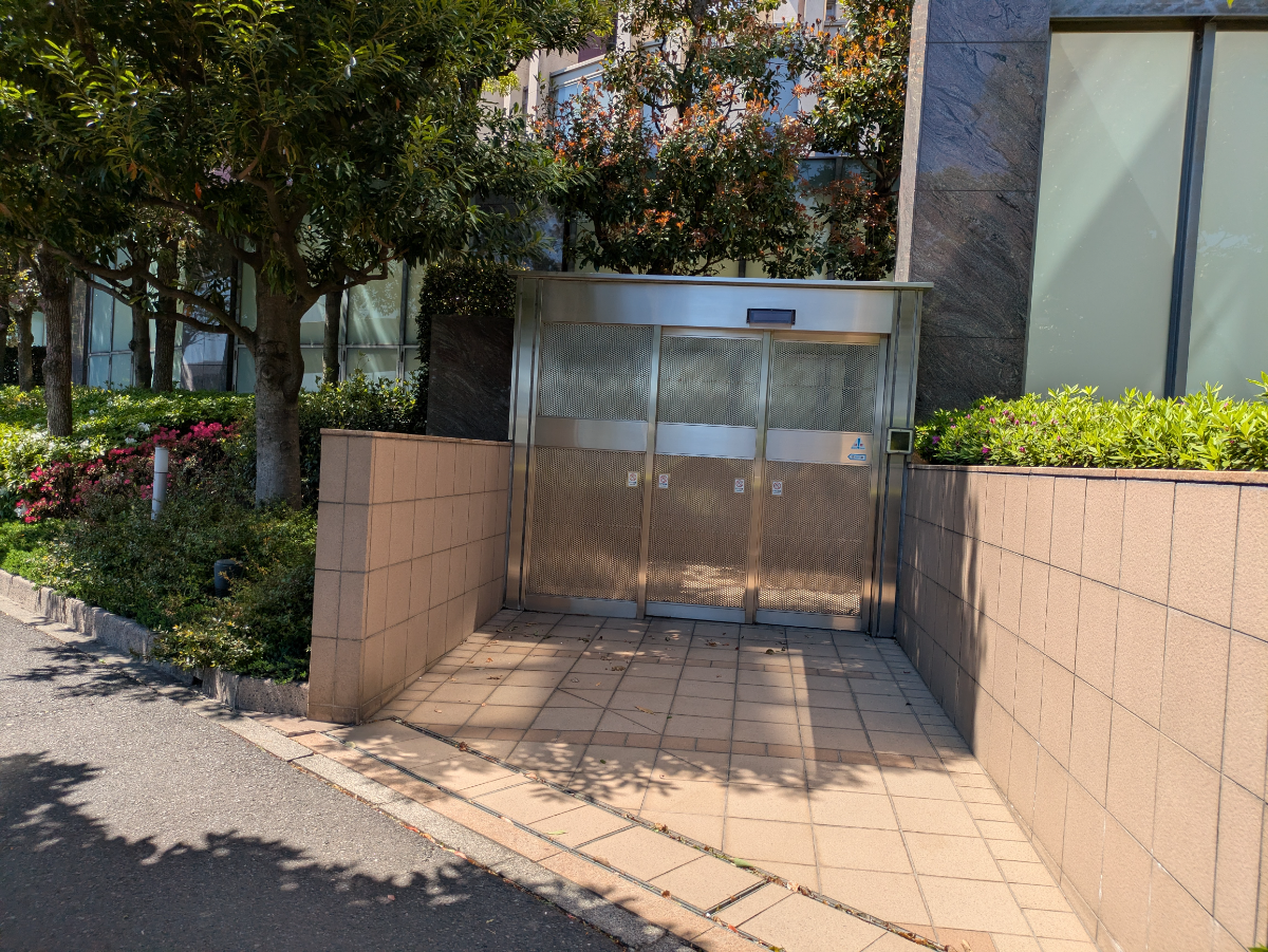 v20260418150639/fresh/building/J00100393096_16