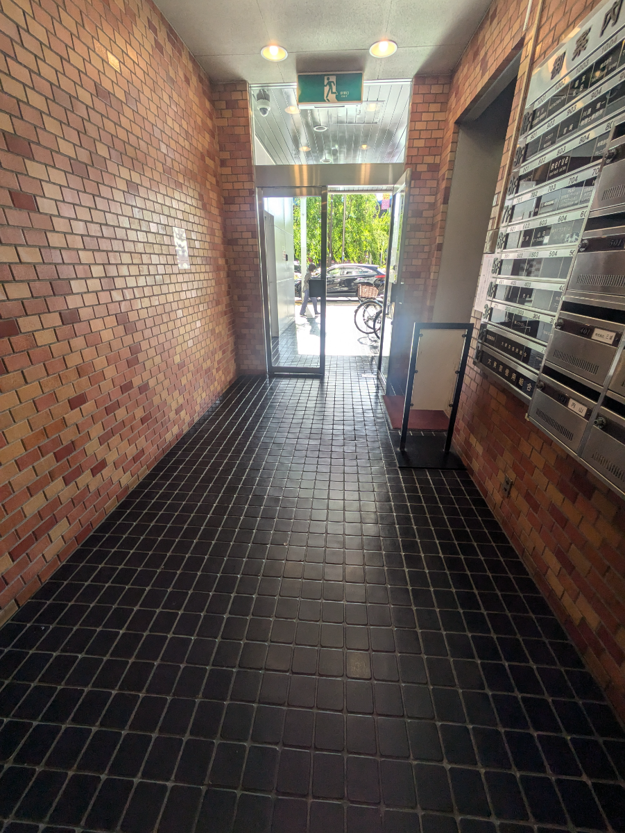 v20260427151116/fresh/building/J00100357773_5