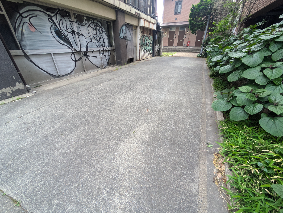 v20260427151116/fresh/building/J00100359238_12