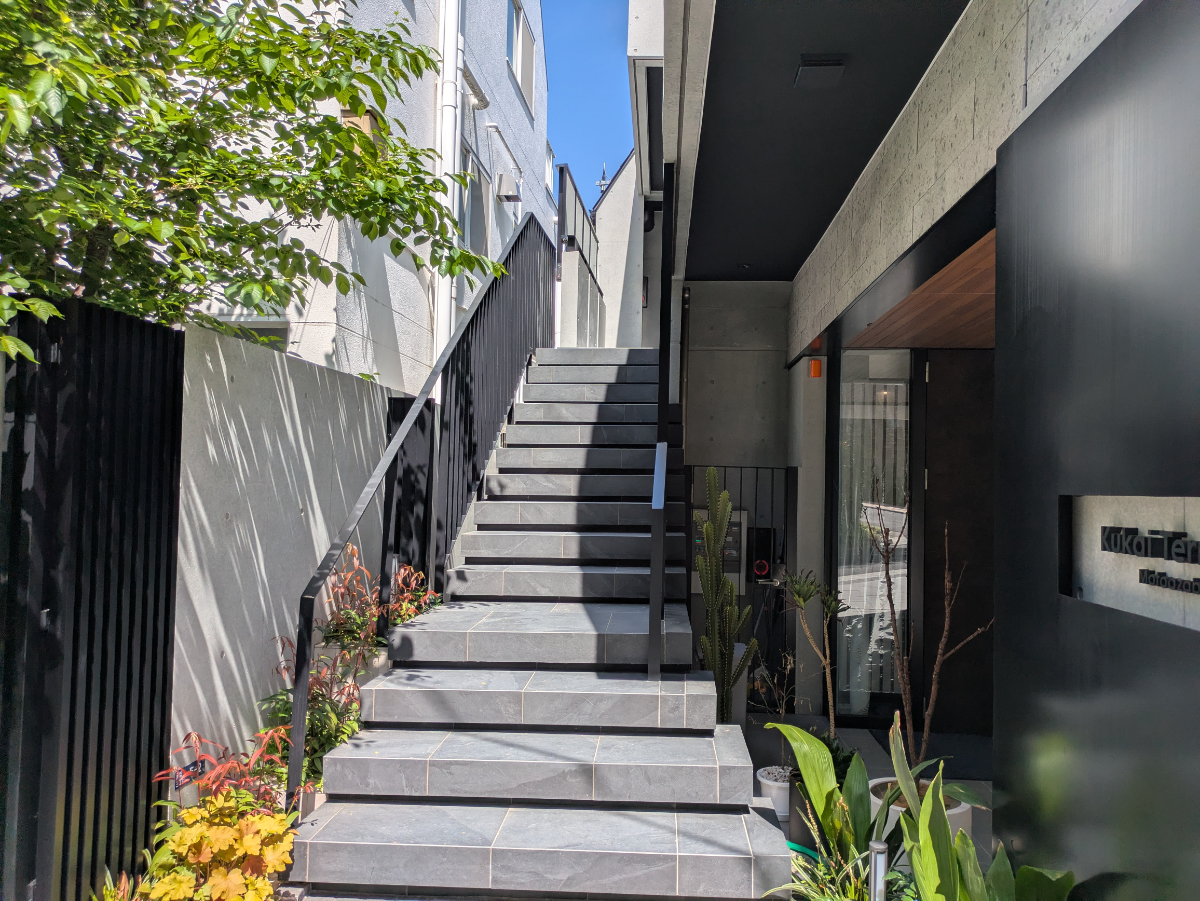 v20260427151116/fresh/building/J00100609319_12