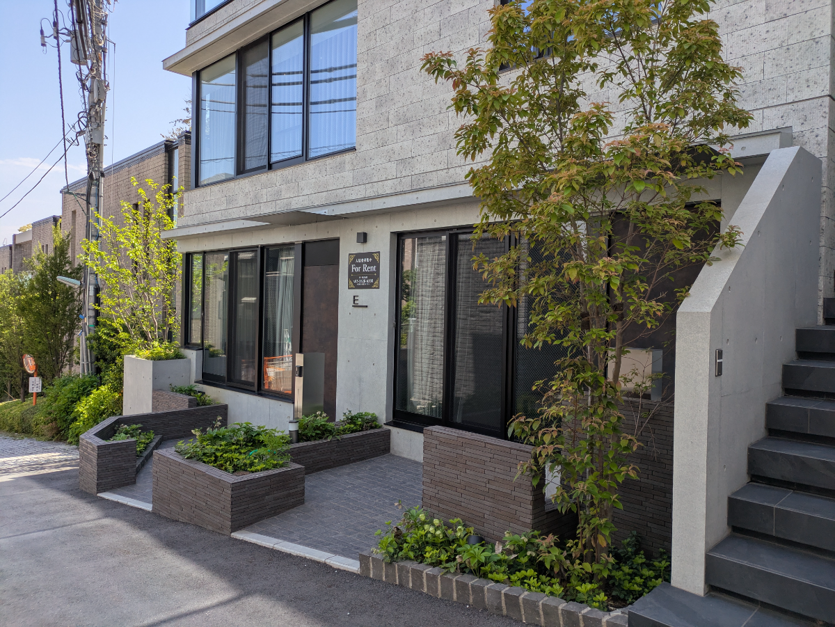 v20260427151116/fresh/building/J00100609319_16