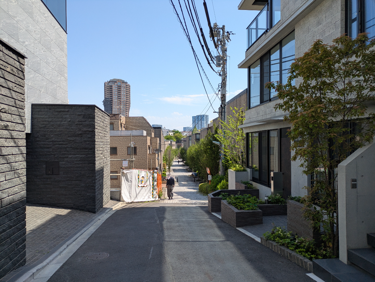 v20260427151116/fresh/building/J00100609319_18