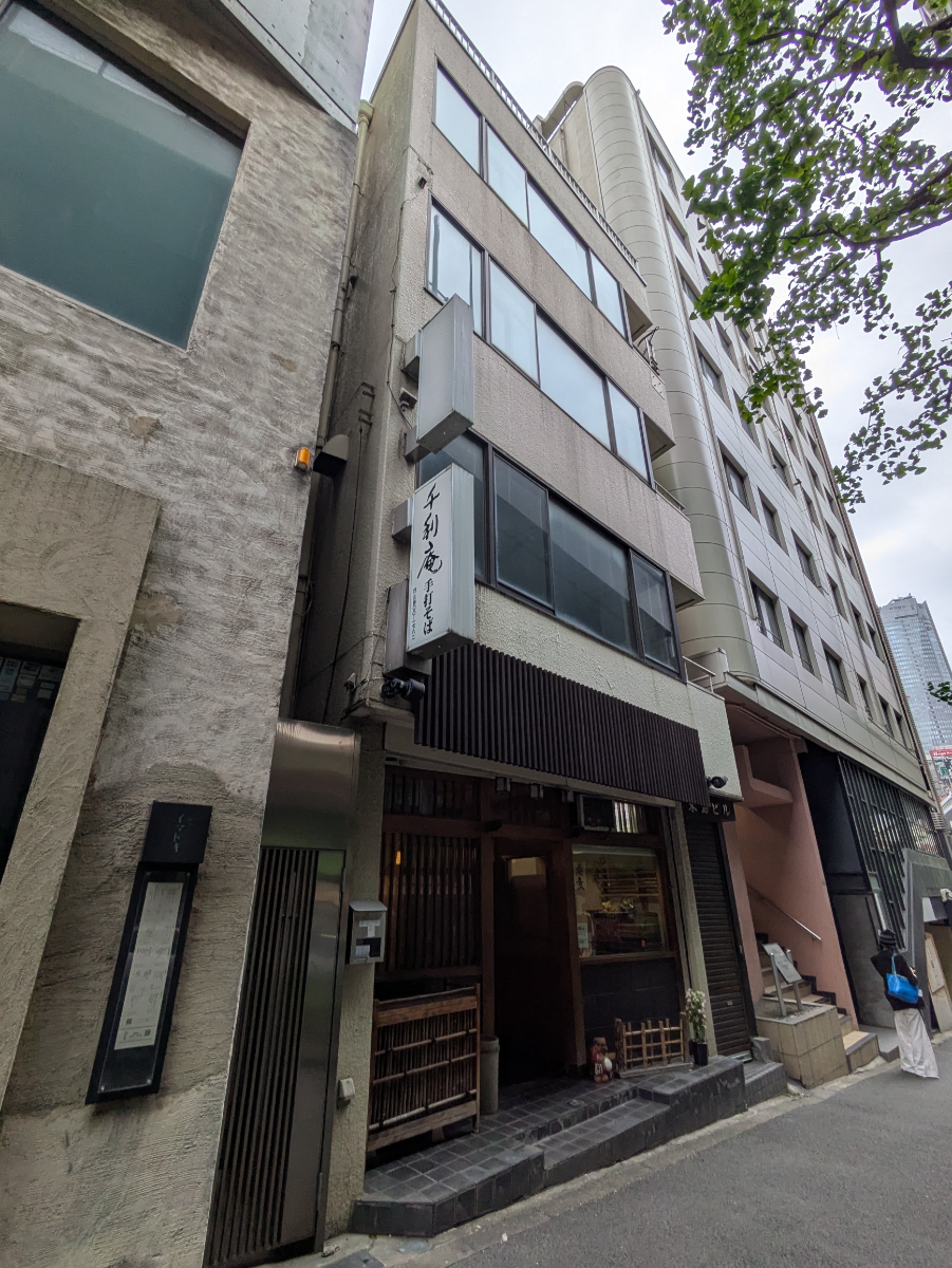 v20260427151116/fresh/building/J00100636532_9