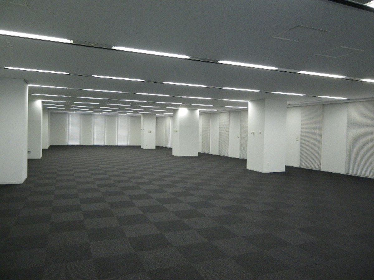 v20260430193353/fresh/room/J00102197648_2