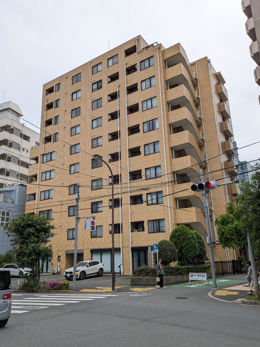 v20260501150758/fresh/building/J00100356719_12