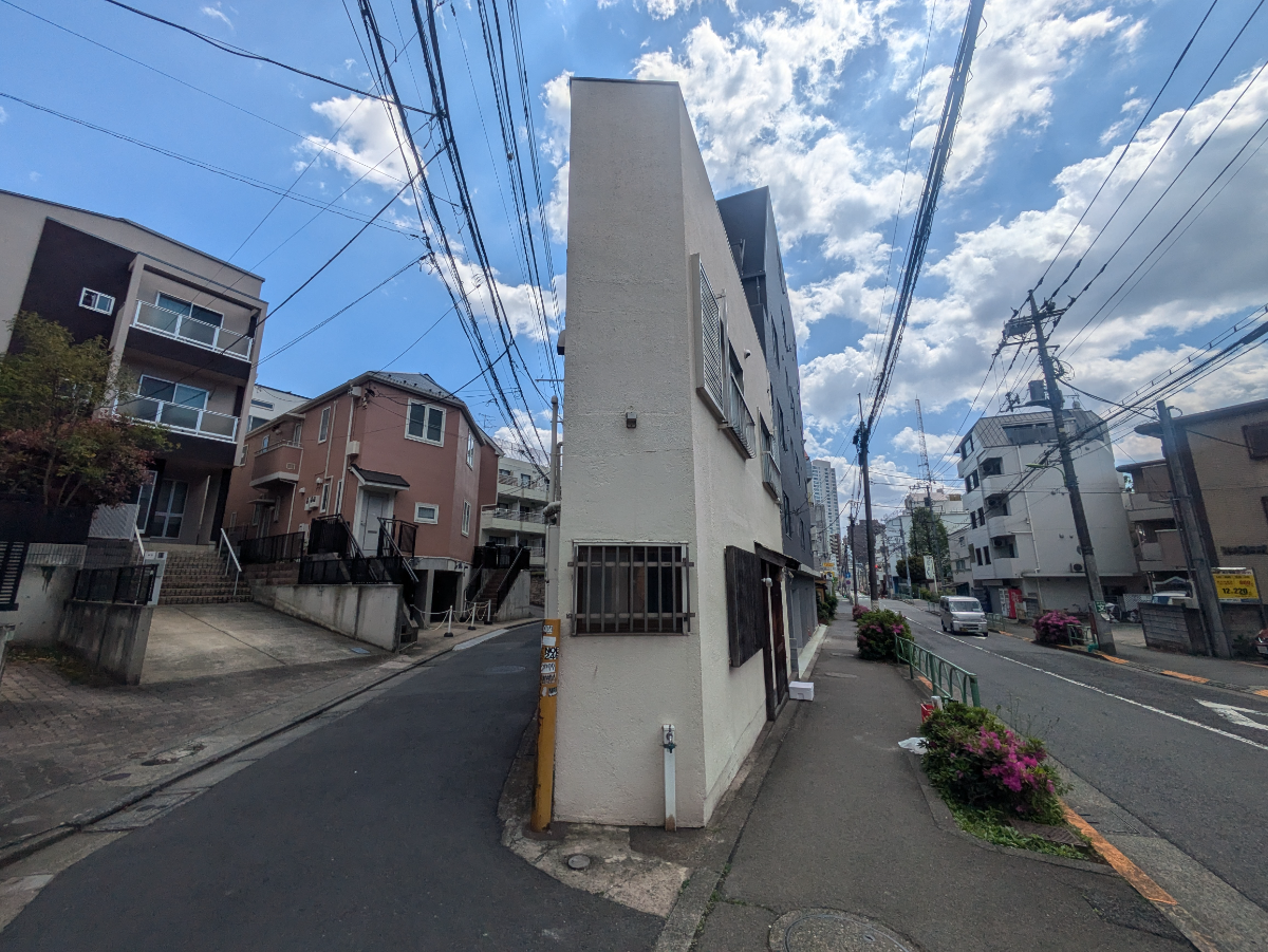 v20260501150758/fresh/building/J00100357657_11