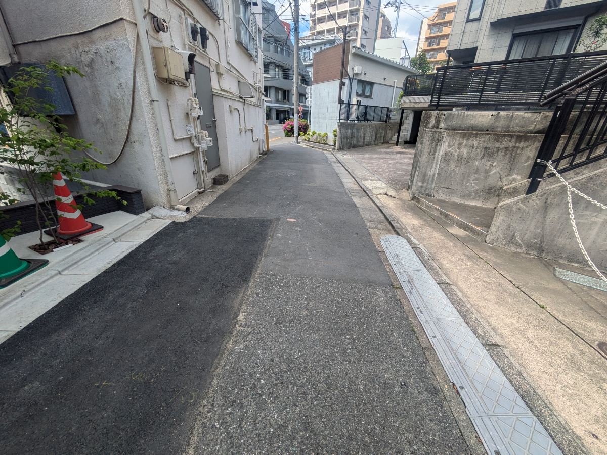v20260501150758/fresh/building/J00100357657_2