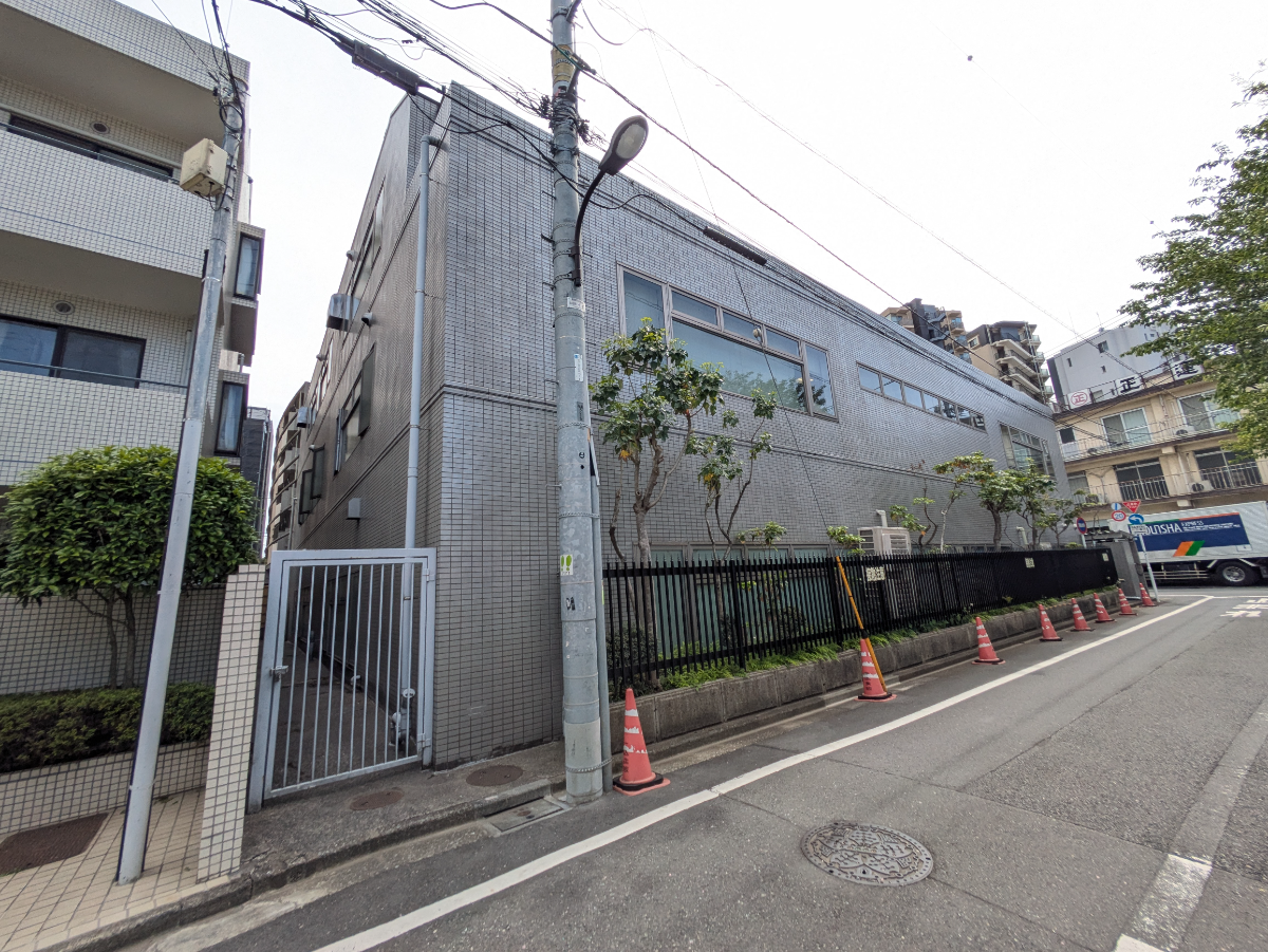 v20260501150758/fresh/building/J00100390651_11