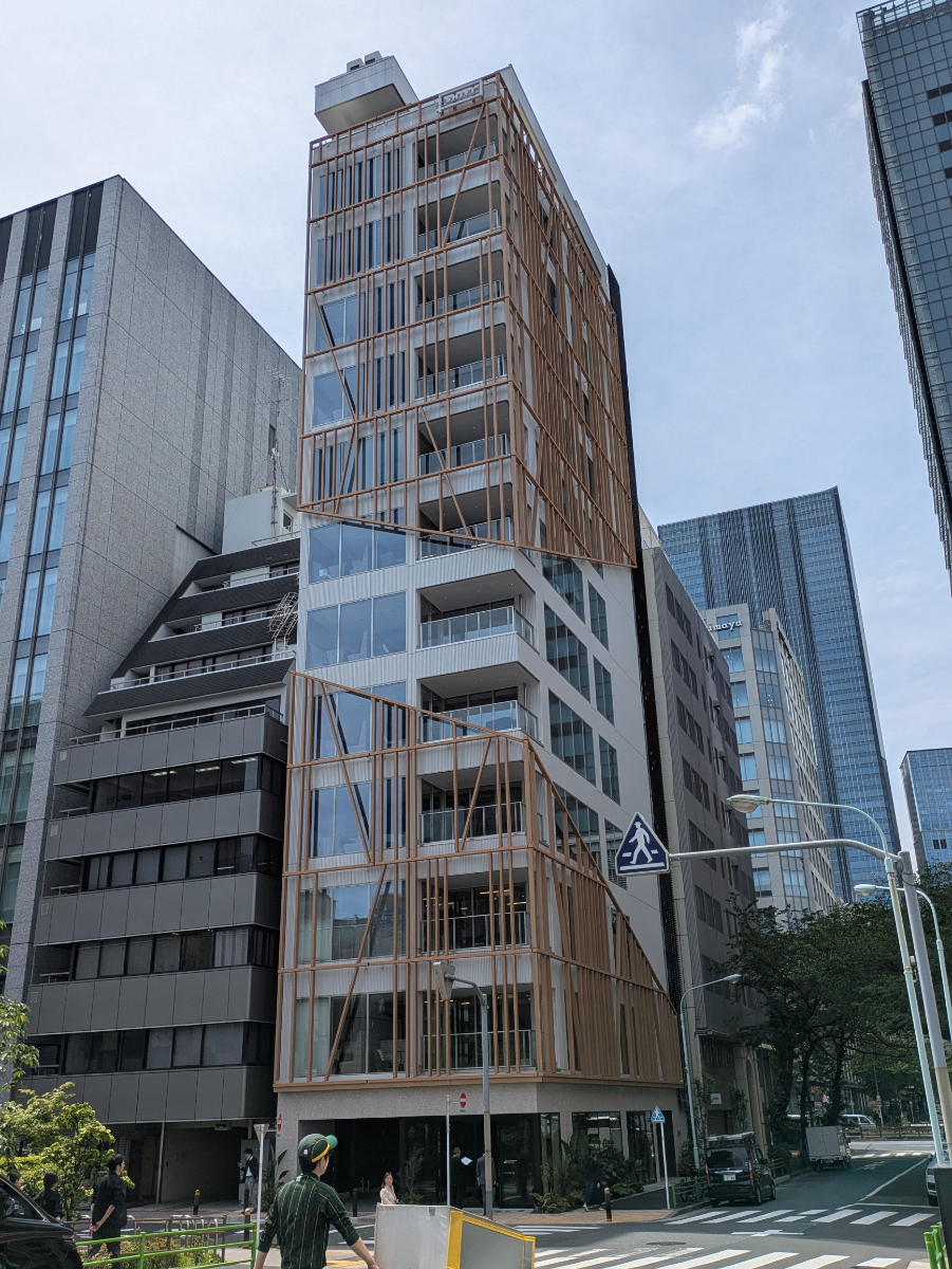 v20260501150758/fresh/building/J00100636400_1