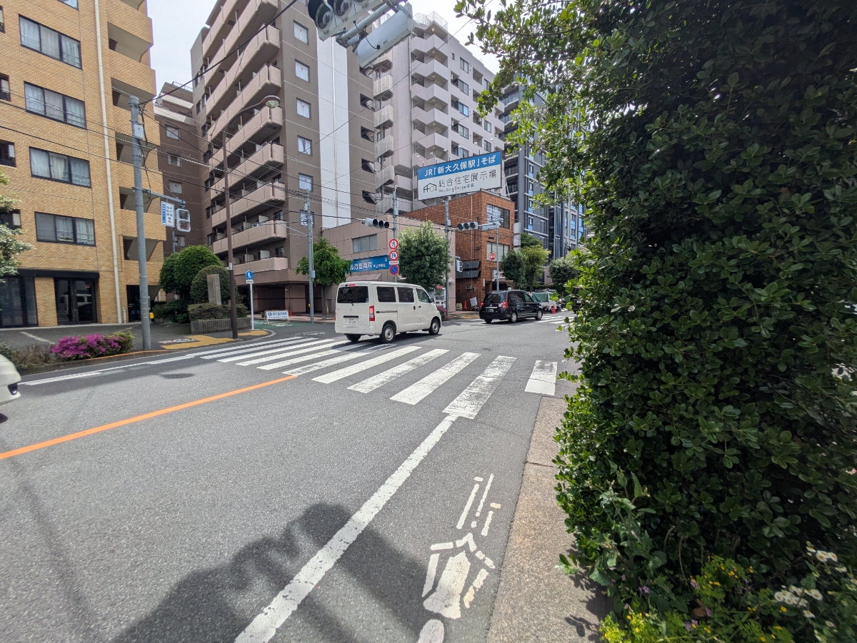 v20260501150758/fresh/building/J00100636684_17