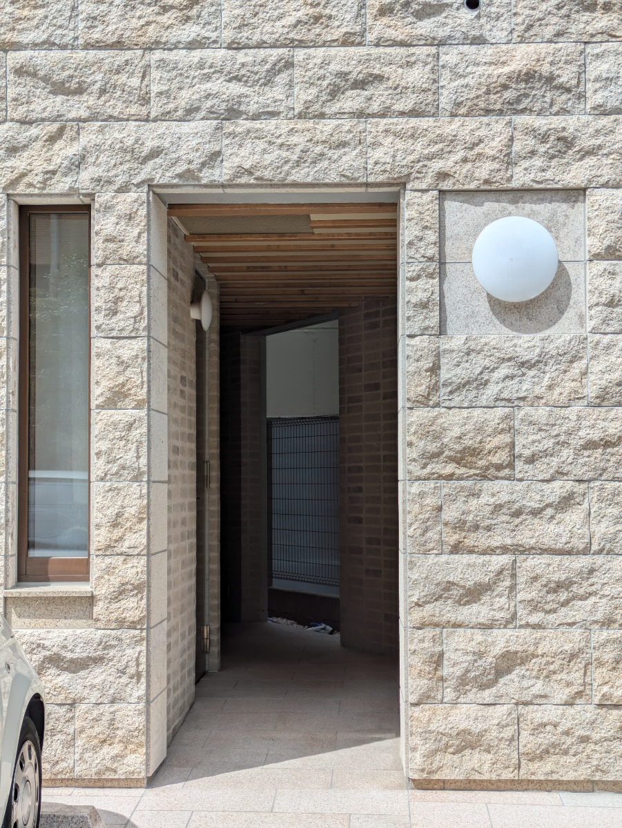 v20260501150758/fresh/building/J00100636684_3