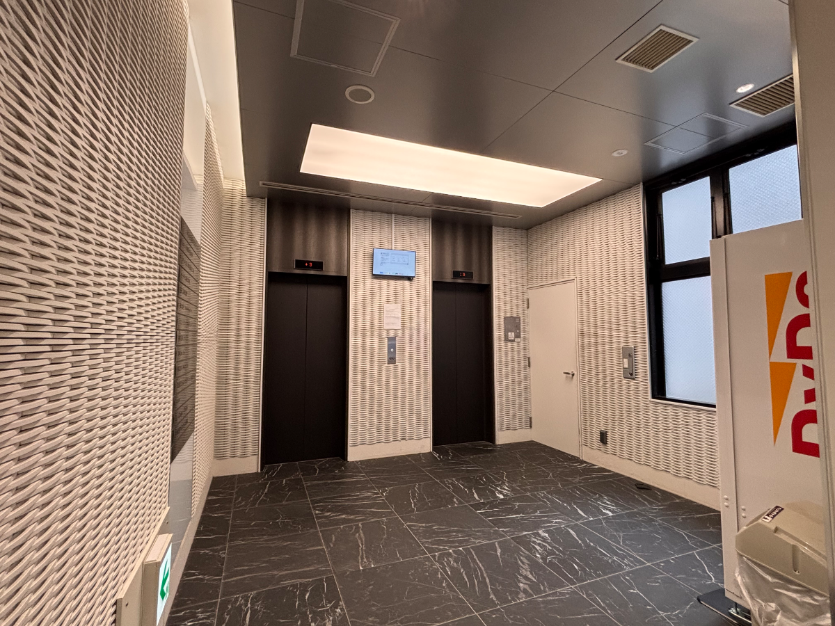 v20260521150859/fresh/building/J00100396725_4