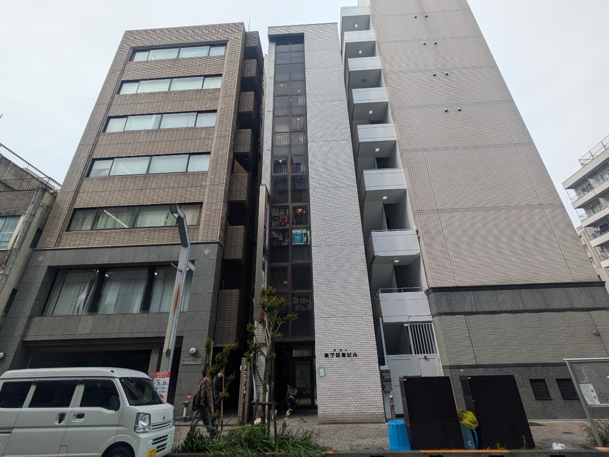 v20260522150901/fresh/building/J00100367963_11