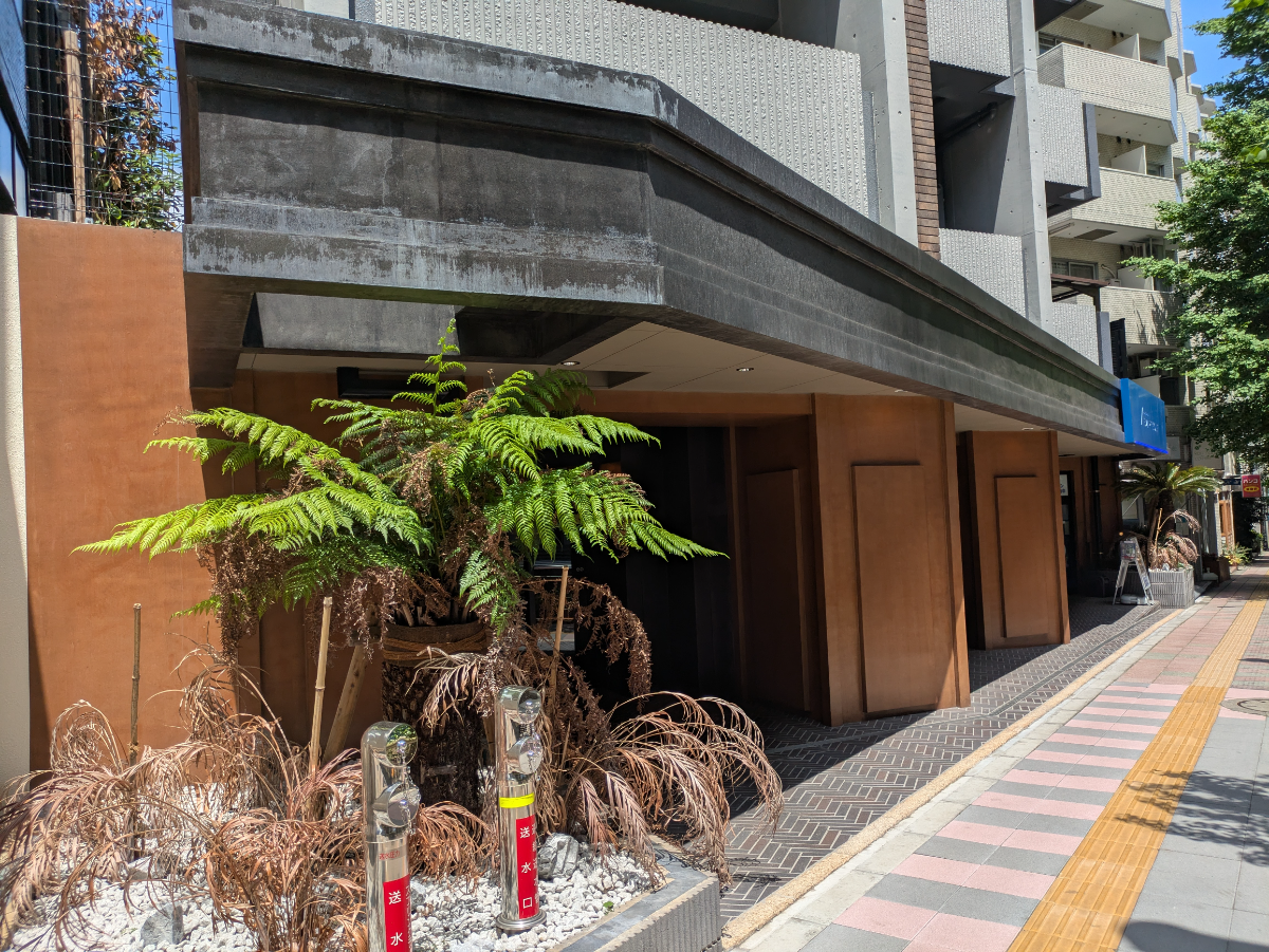 v20260522150901/fresh/building/J00100631467_10