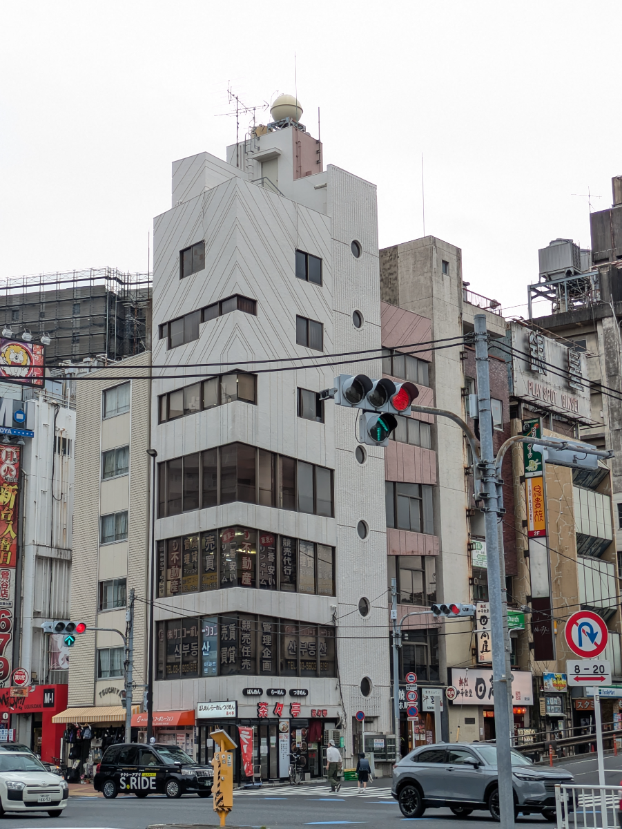 v20260522150901/fresh/building/J00100636402_15