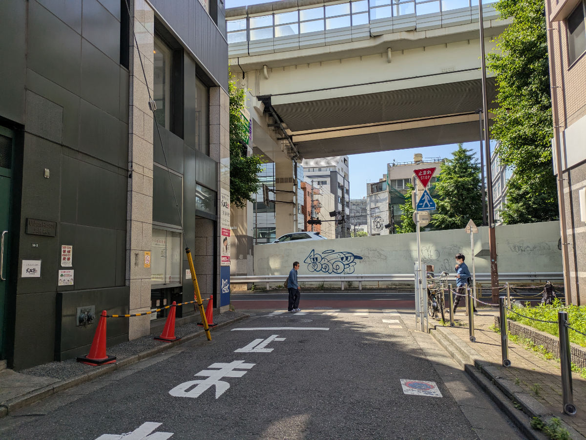v20260525151010/fresh/building/J00100387572_2