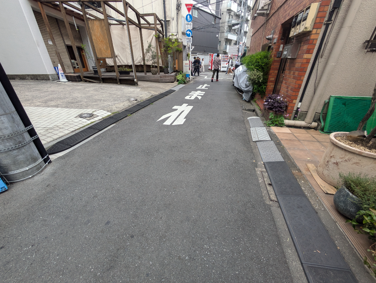 v20260613150736/fresh/building/J00100361768_2