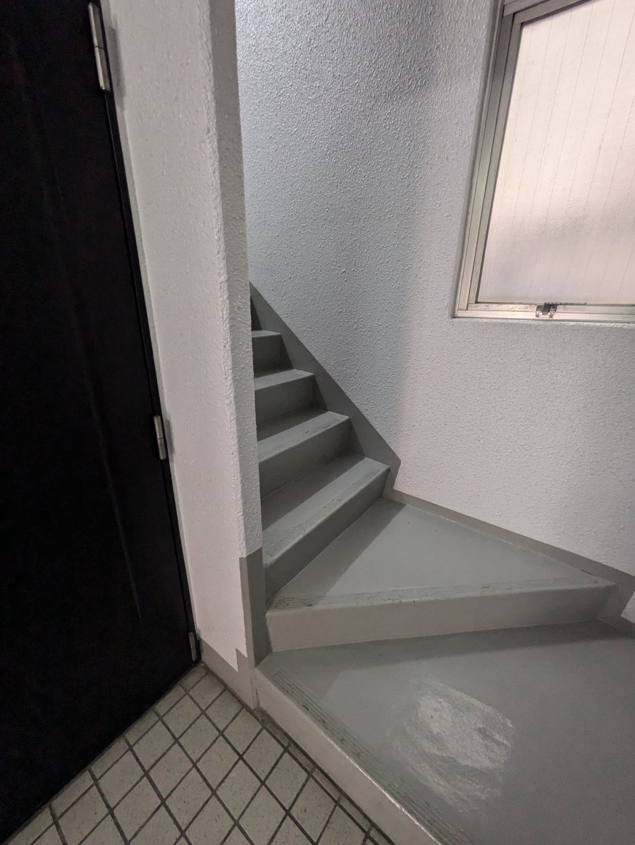 v20260613150736/fresh/building/J00100361768_9