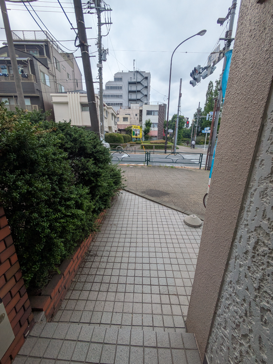 v20260620150633/fresh/building/J00100361911_12