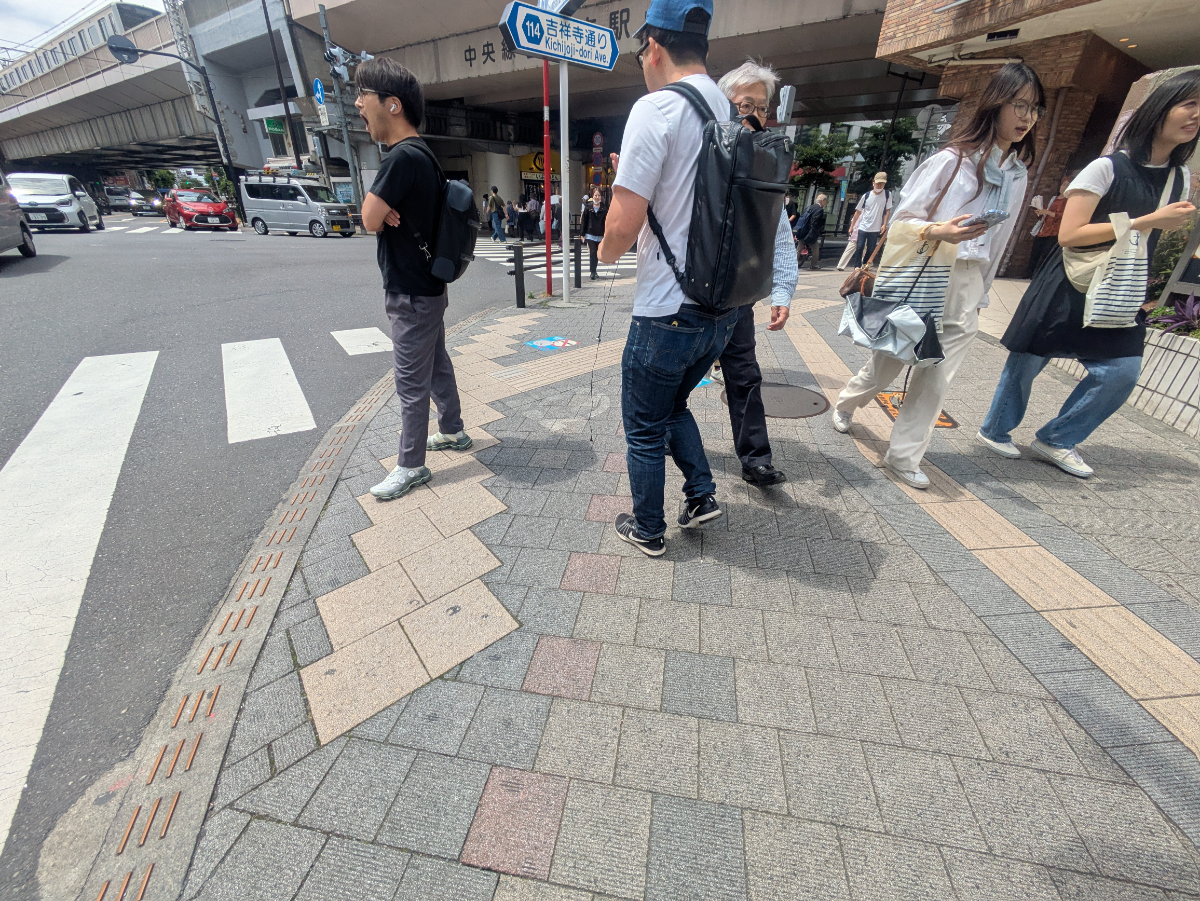 v20260620150633/fresh/building/J00100371824_10