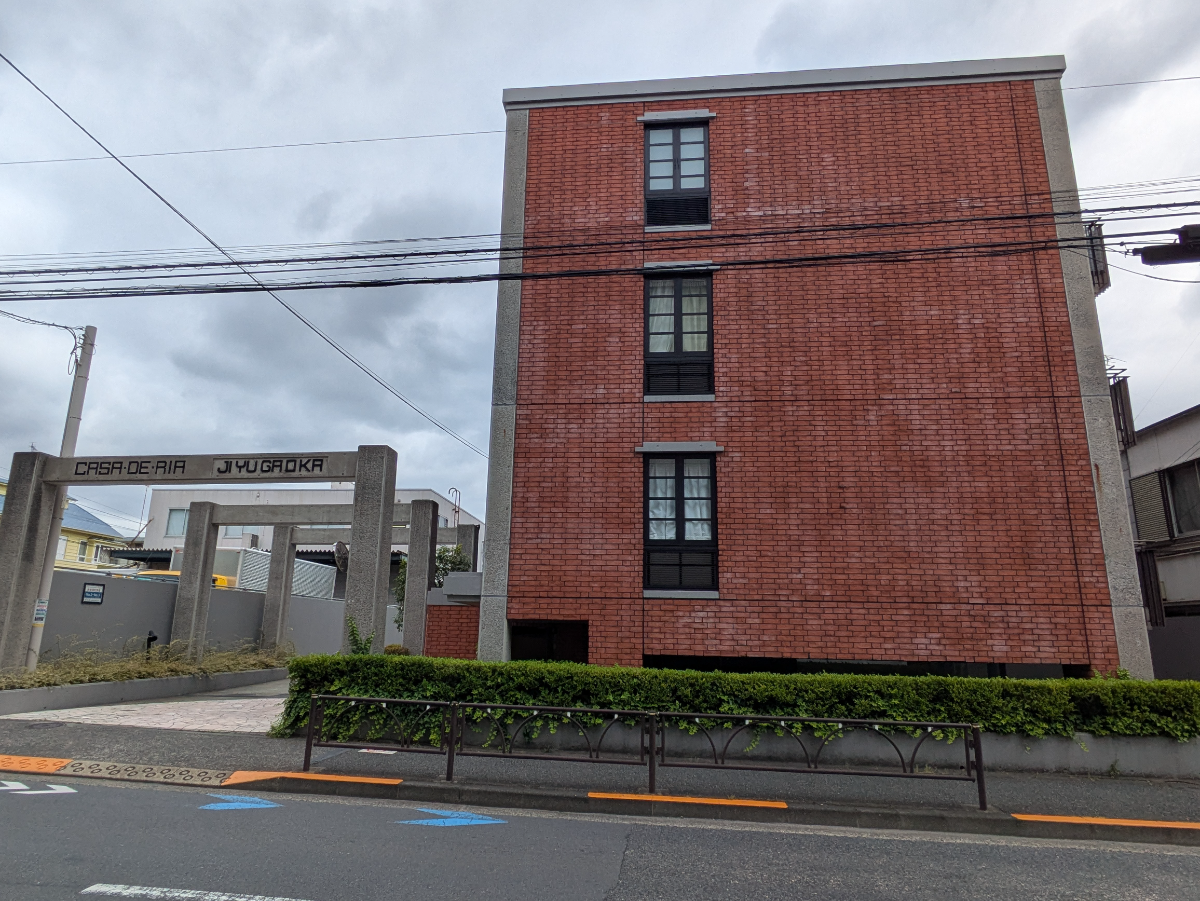 v20260621150636/fresh/building/J00100361201_16