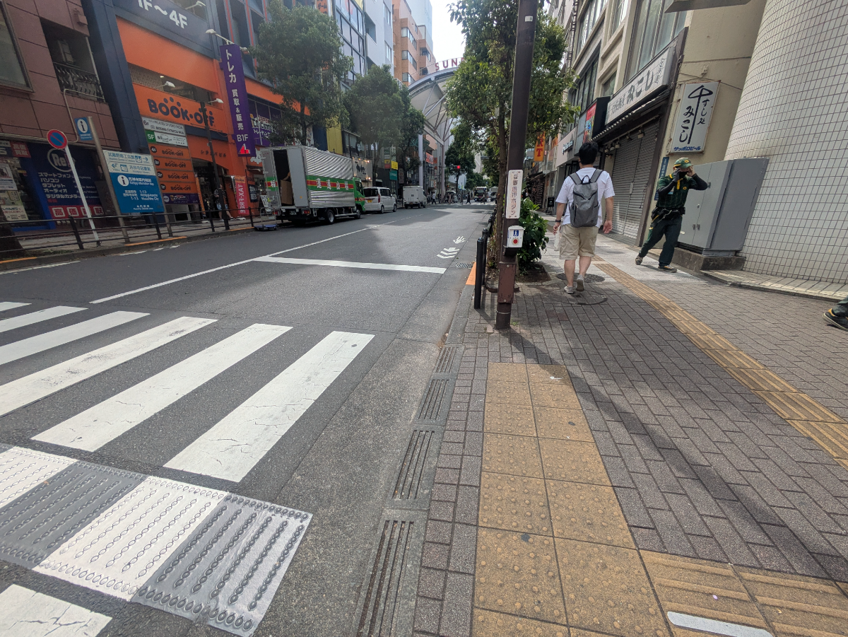 v20260623151000/fresh/building/J00100366398_12
