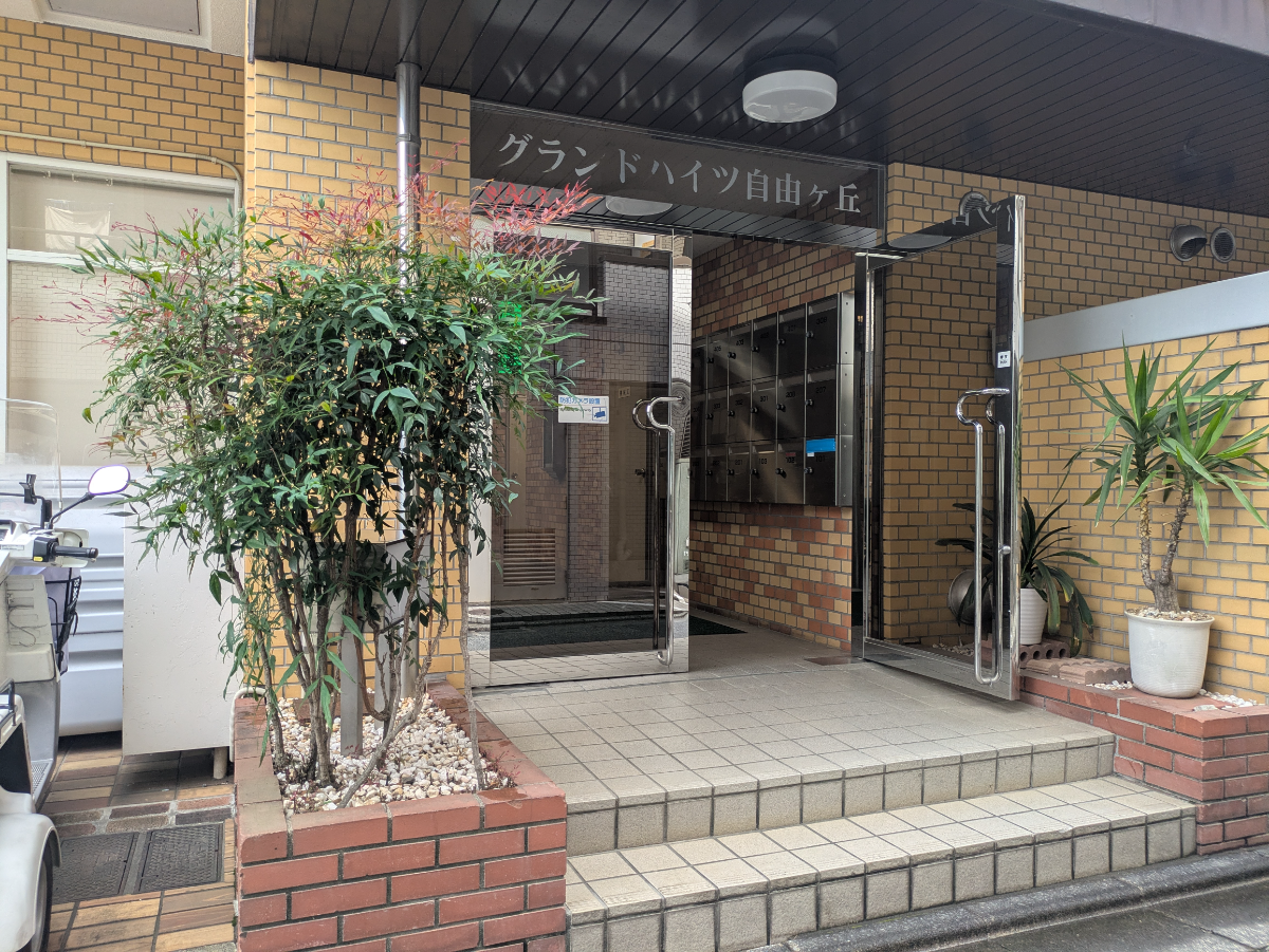v20260623151000/fresh/building/J00100643298_3