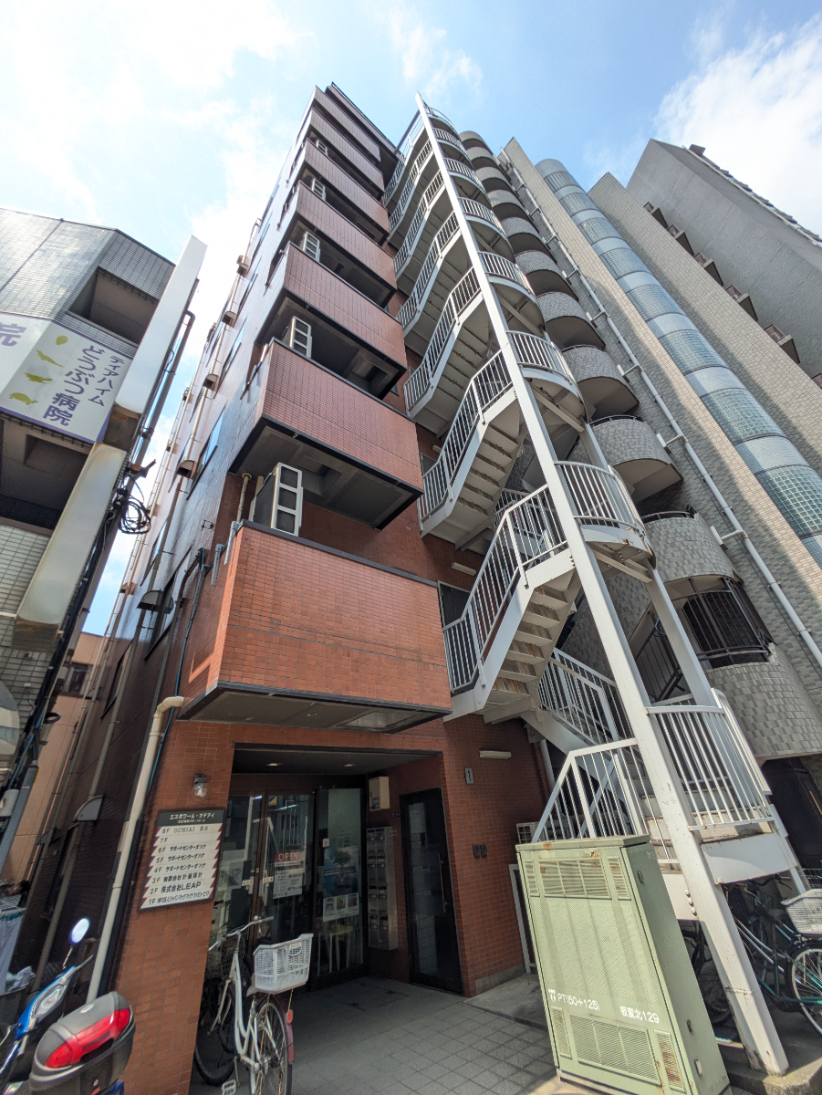 v20260624150904/fresh/building/J00100358868_5