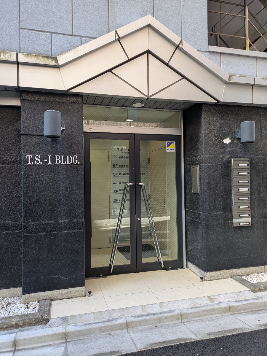 v20260624150904/fresh/building/J00100370265_3