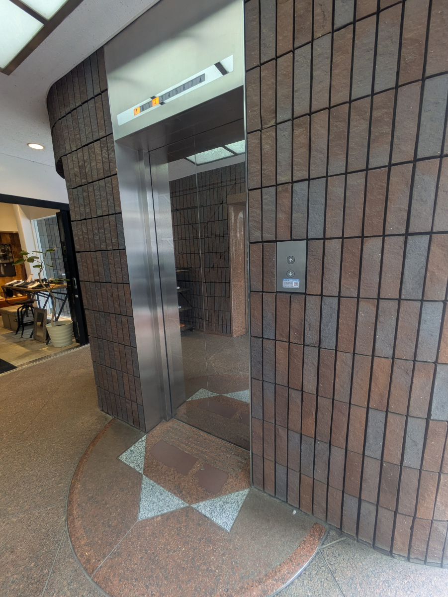 v20260703150756/fresh/building/J00100357983_4