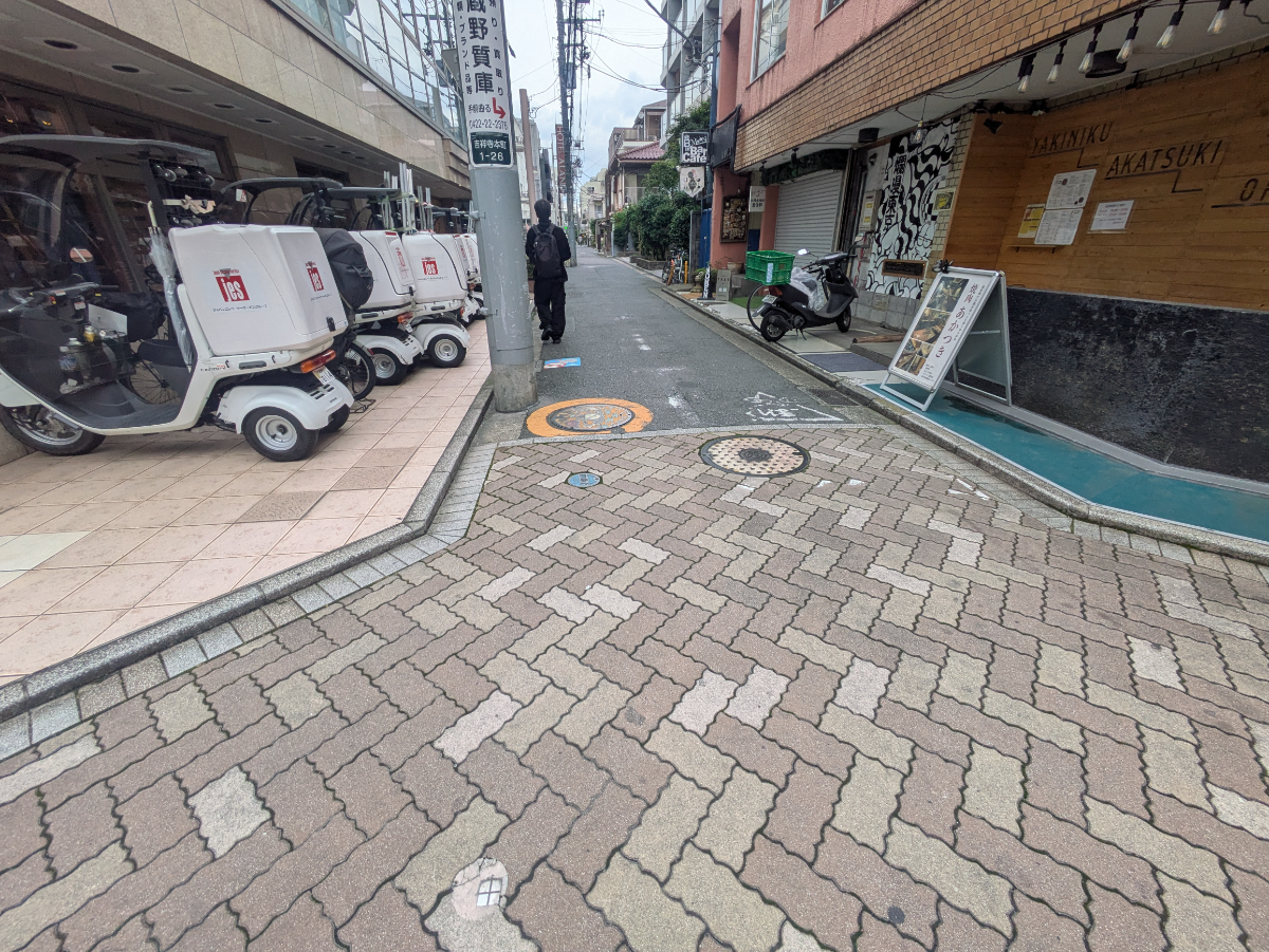 v20260703150756/fresh/building/J00100370836_12