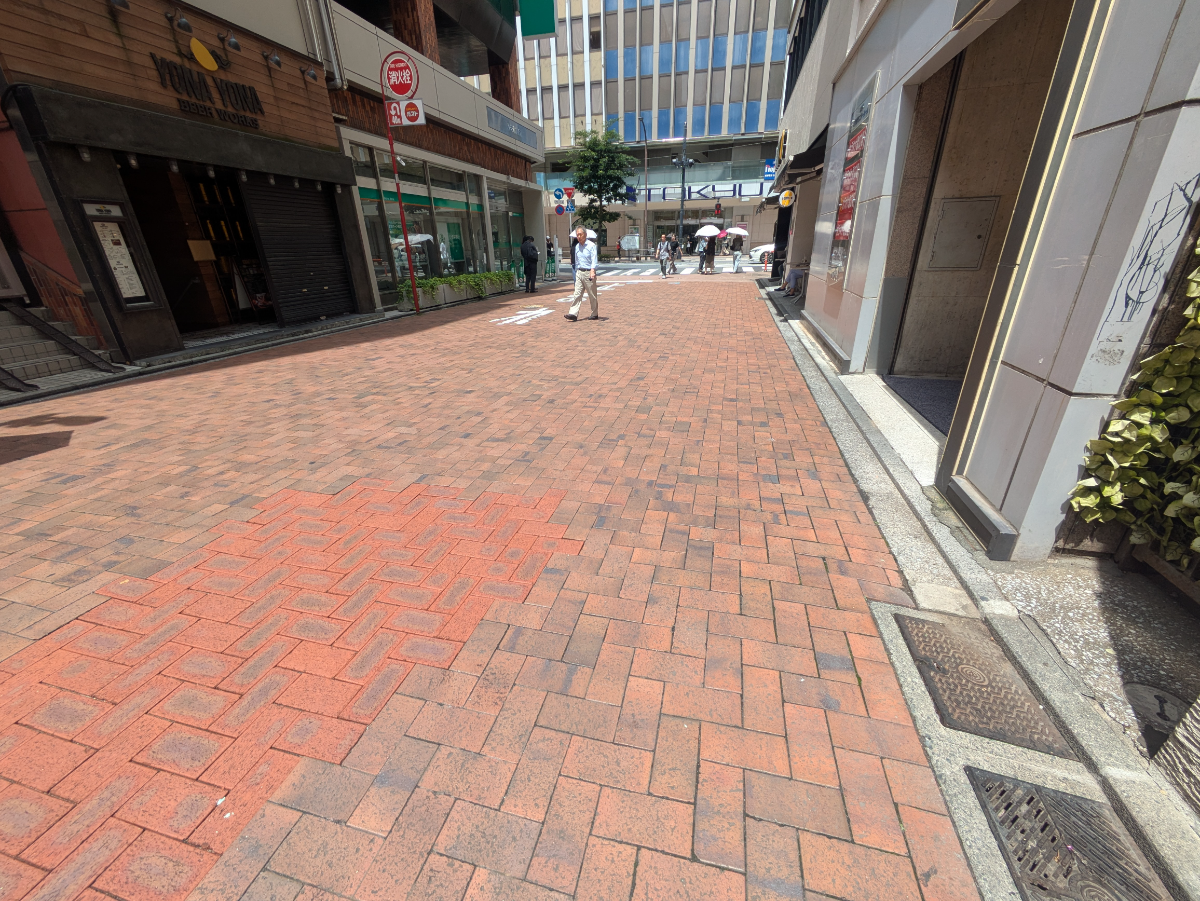 v20260703150756/fresh/building/J00100371825_7