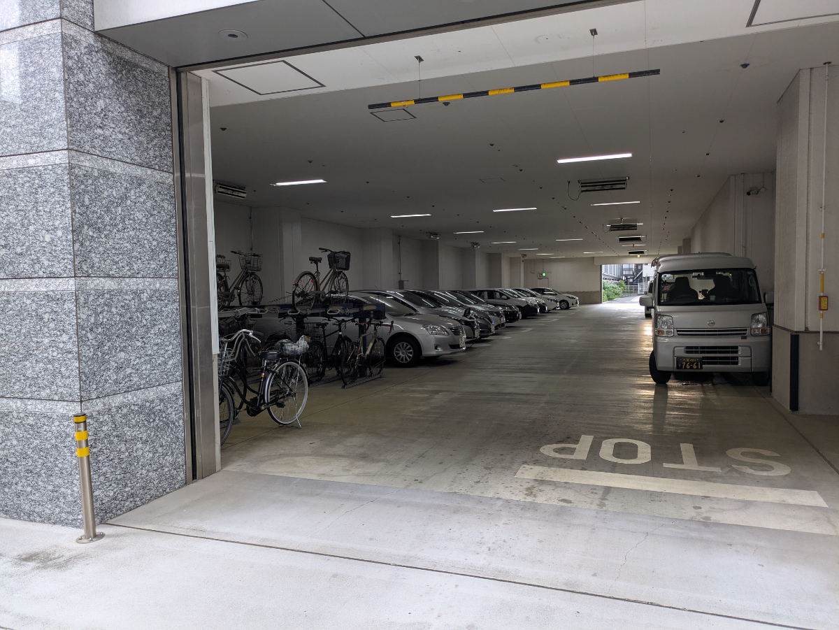 v20260703150756/fresh/building/J00100404730_12