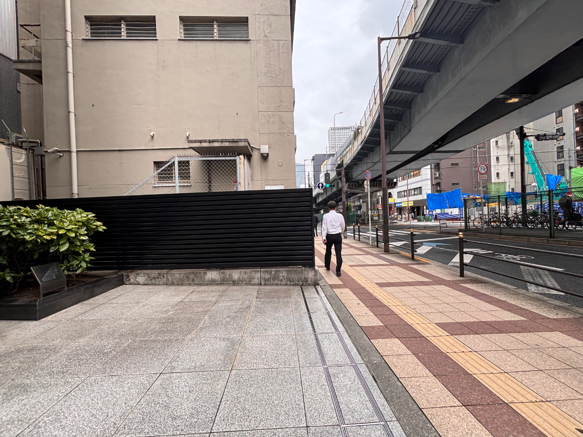 v20260704150638/fresh/building/J00100457953_17