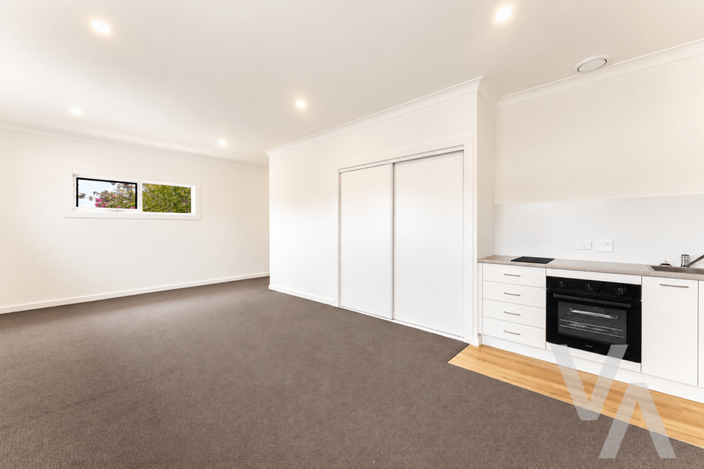 Beautiful Cardiff Townhouse 3 property photo