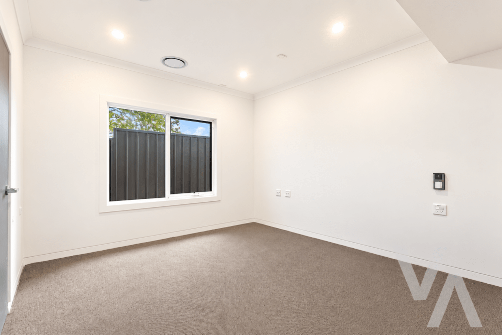 Beautiful Cardiff Townhouse 3 property photo