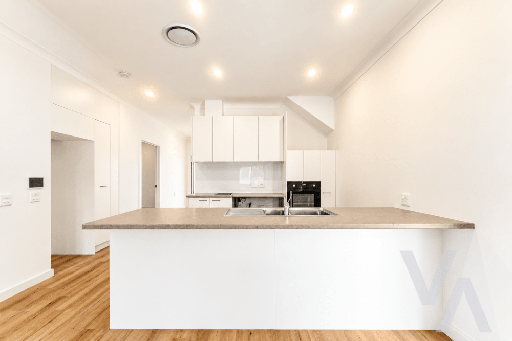 Beautiful Cardiff Townhouse 3 property photo