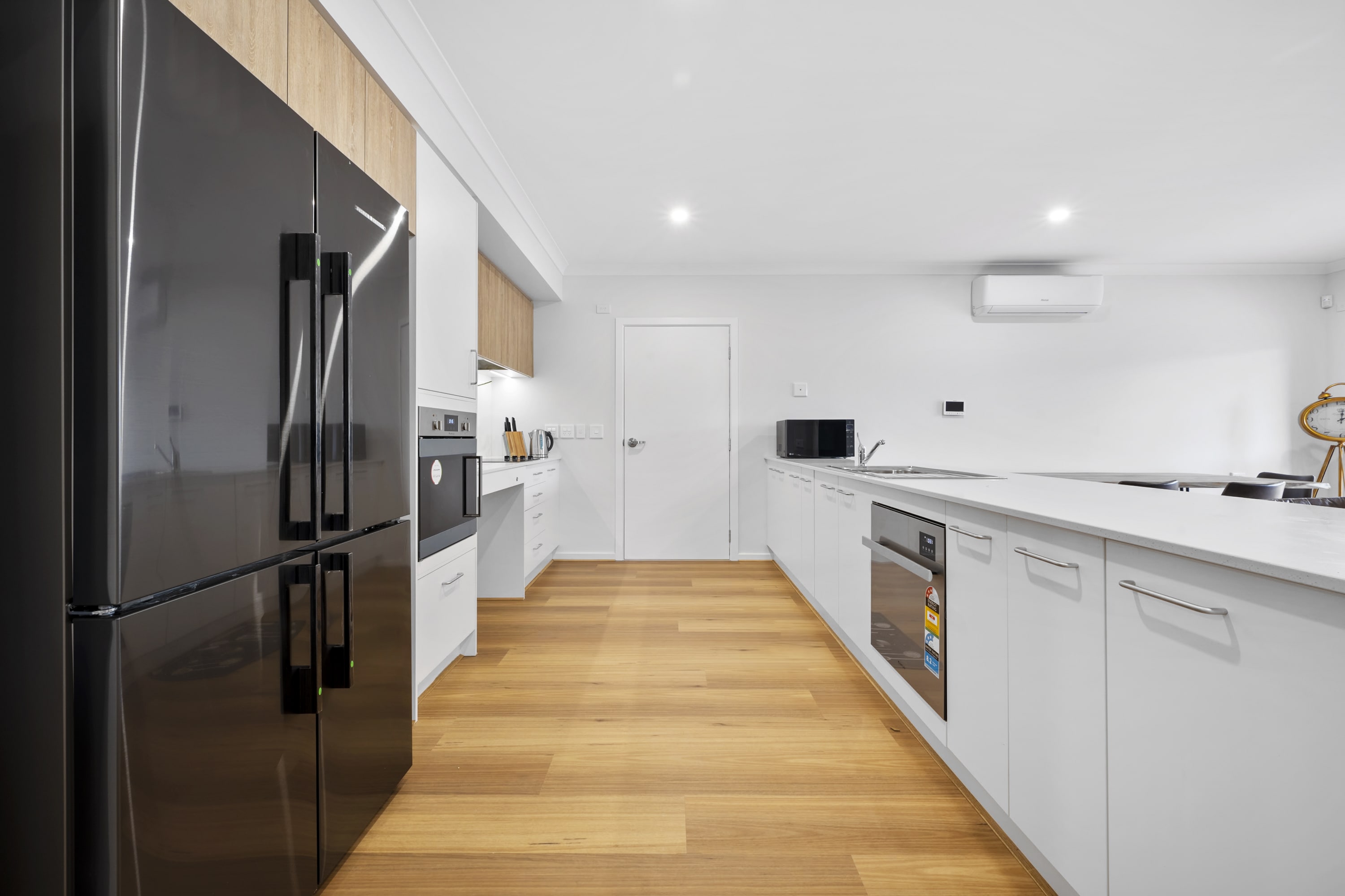 Clyde North Home gallery image 8