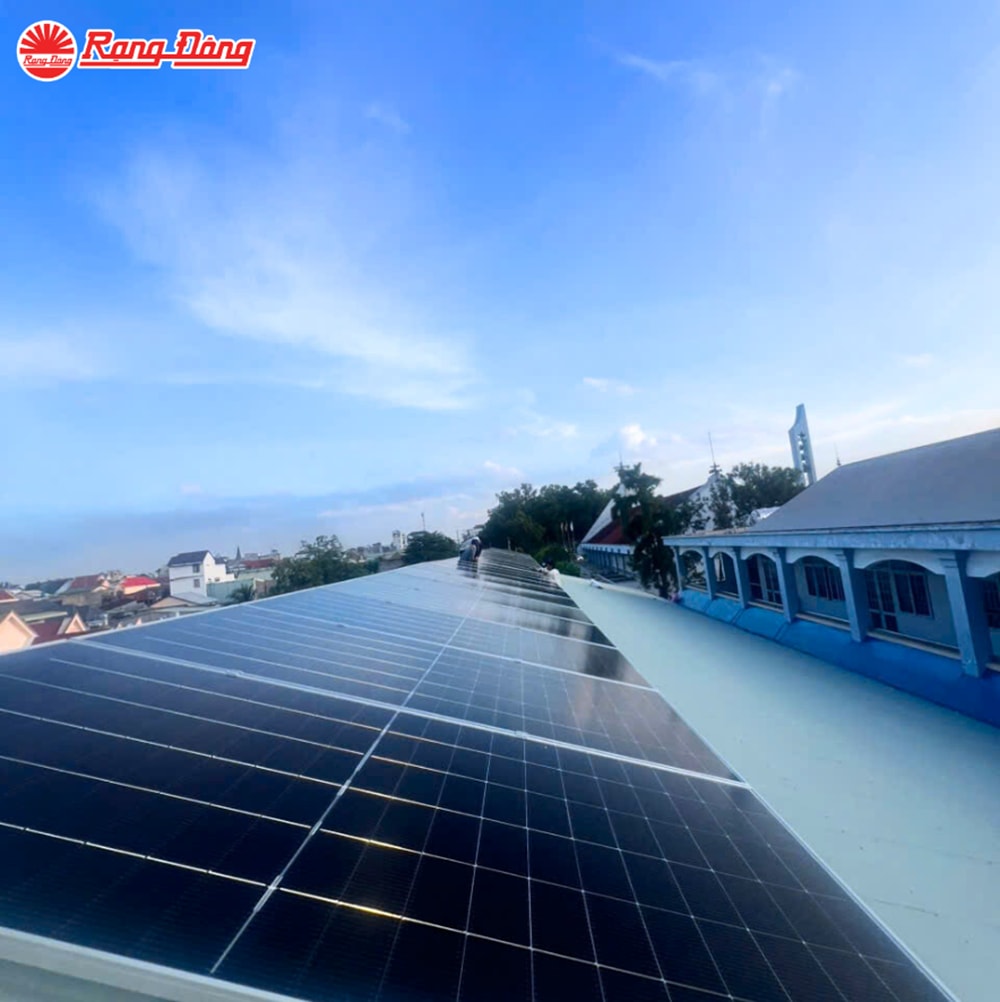 Hệ thống Hybrid 3 pha 13.5kWp (Pin điện áp cao) thumb 5