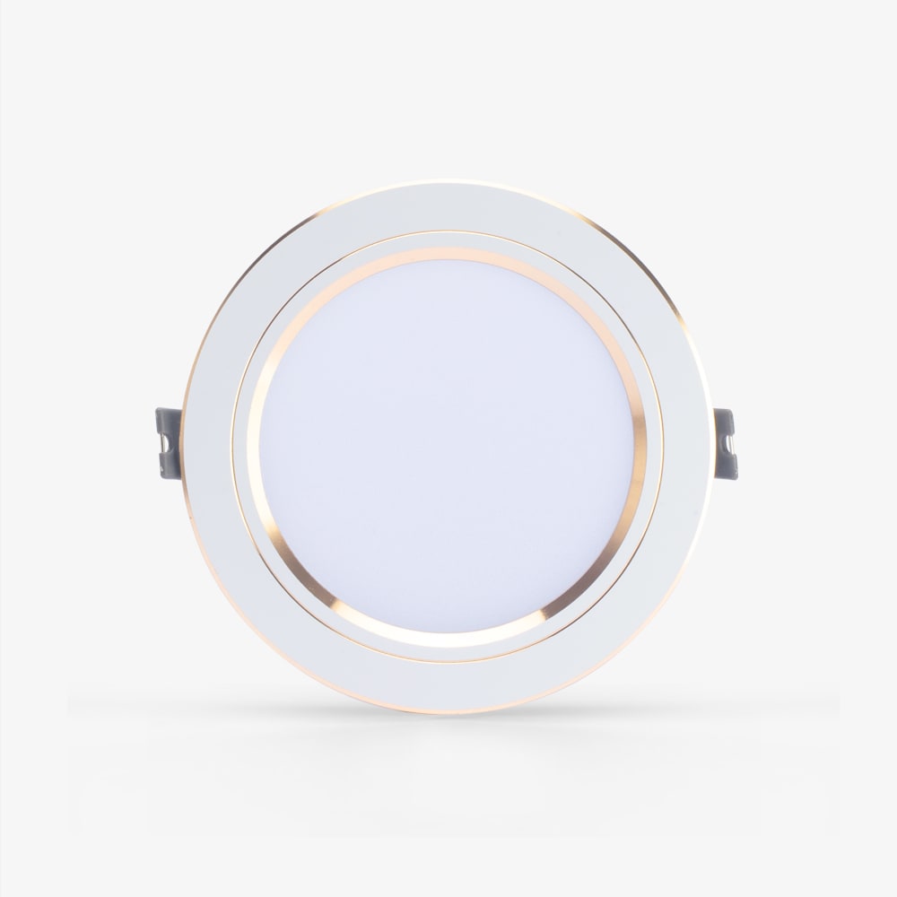 Đèn LED âm trần Downlight đổi màu viền vàng AT10 110/12W