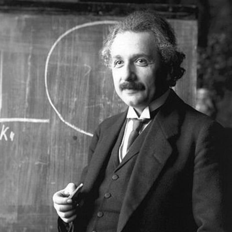 A. Einstein - Foto F. Schmutzer 19211921