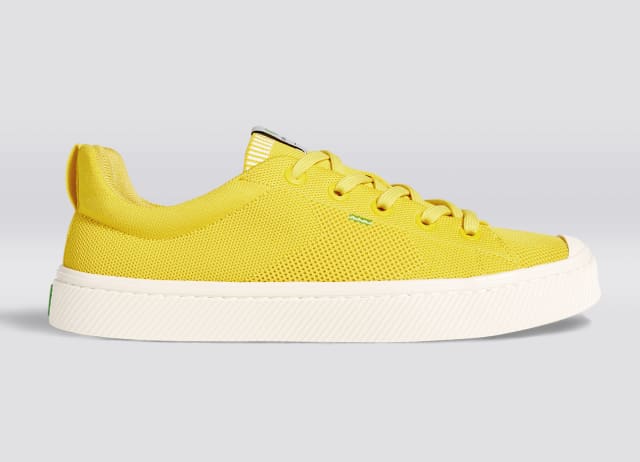 Sneakers (White)